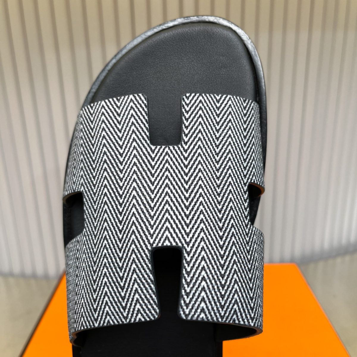 Hermes lzmir Sandals Size 40-45 - Image 5