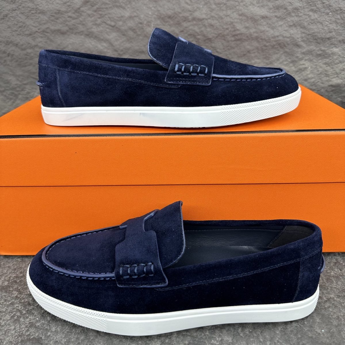 Hermes Job Unisex Loafers Size 35-46 - Image 1