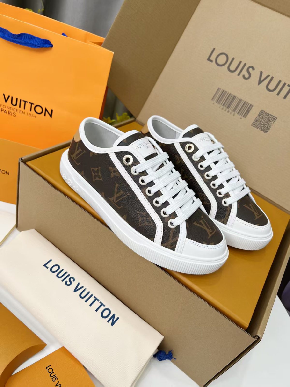 Louis Vuitton LV LAGOON Women Shoes Size 36-41 - Image 4