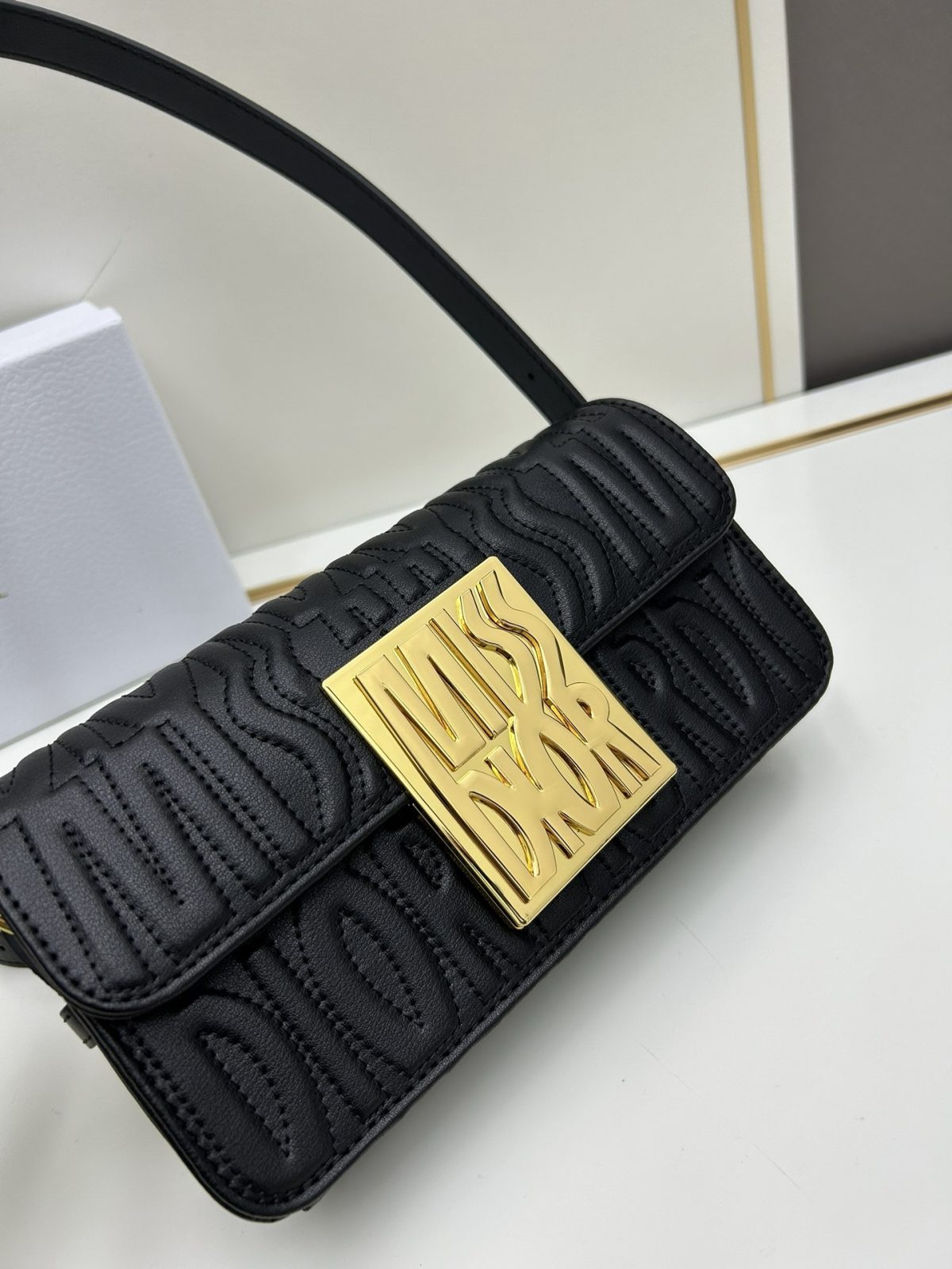 Dior Miss New Women Shoulder Bags Size 18*6.5*11cm - Image 4