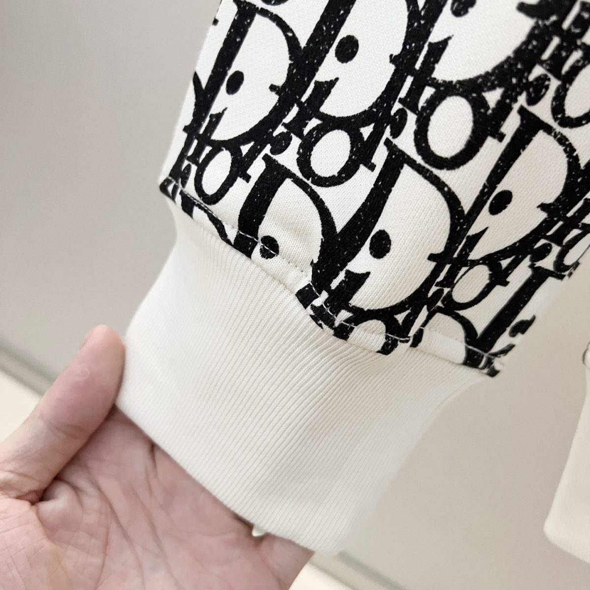 Dior New Unisex Sweatshirt Size S-XL - Image 3