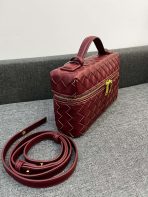 Bottega Veneta Vanity Case Shoulder Bags 24*13*6cm - Image 4