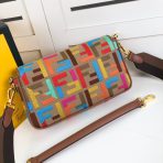 Fendi New Shoulder Bags 26*5*15cm - Image 4
