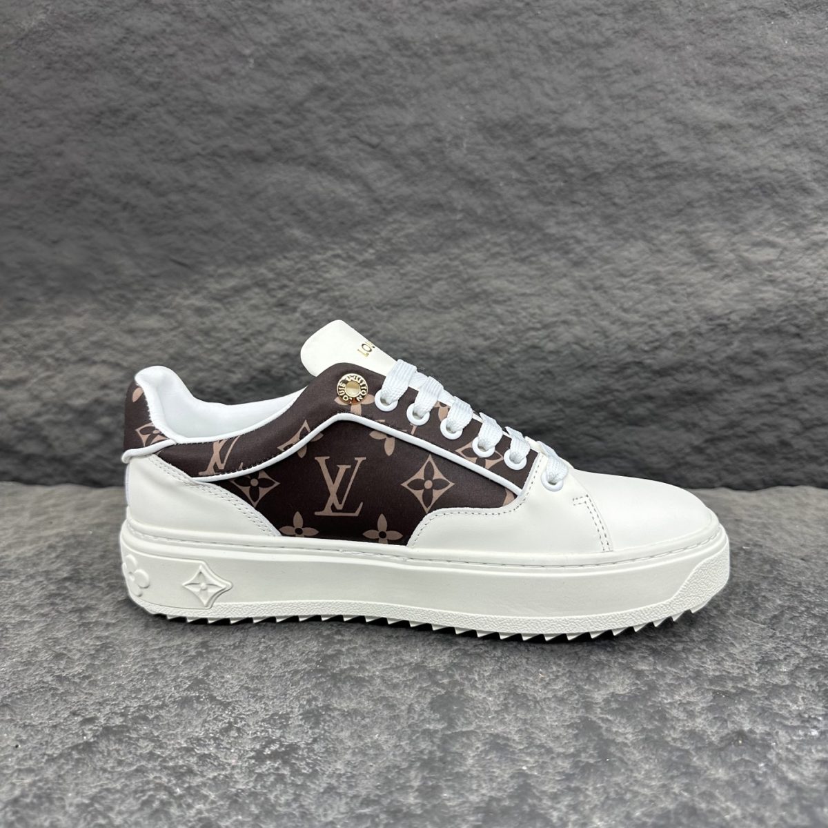 Louis Vuitton Time Out Sneaker Size 36-41 - Image 9