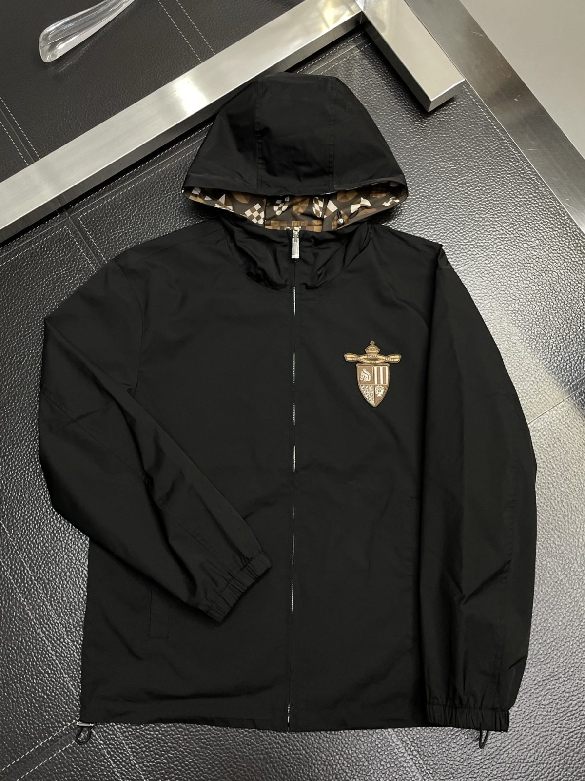 Fendi Unisex Jacket Size M-XXXL - Image 5