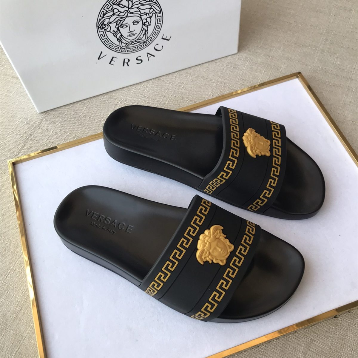 Versace Mens Women Sandals Gr. 36-46 - Image 1