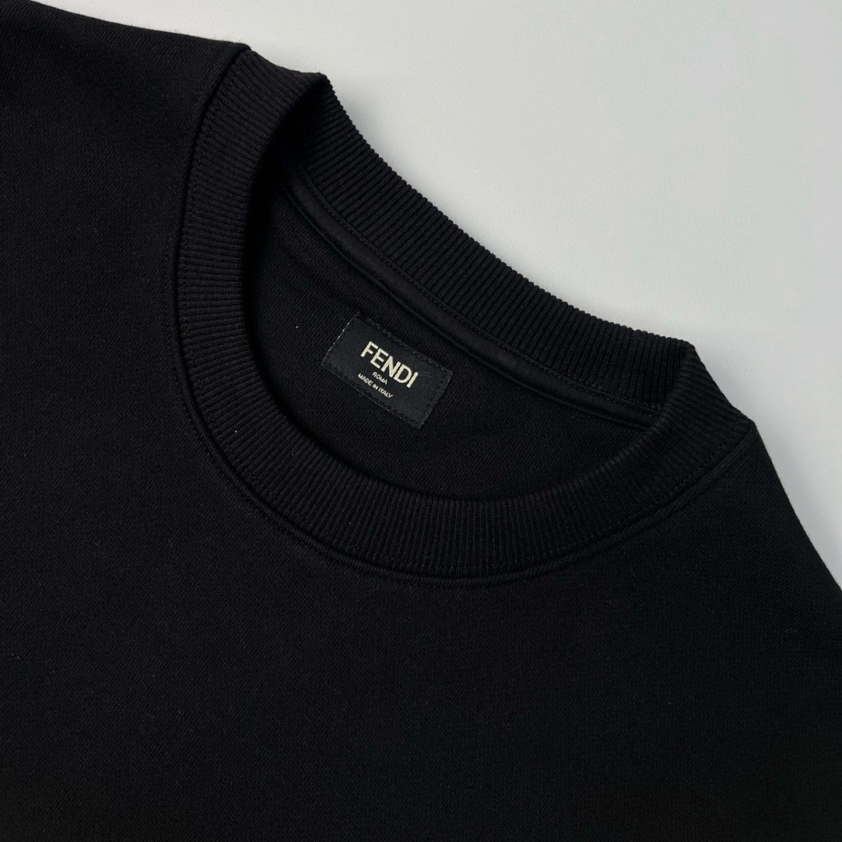 Fendi New Unisex Sweatshirt Size S-XL - Image 3