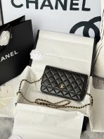 Chanel AP4241 woc Shoulder Bags 19*12*3cm - Image 2