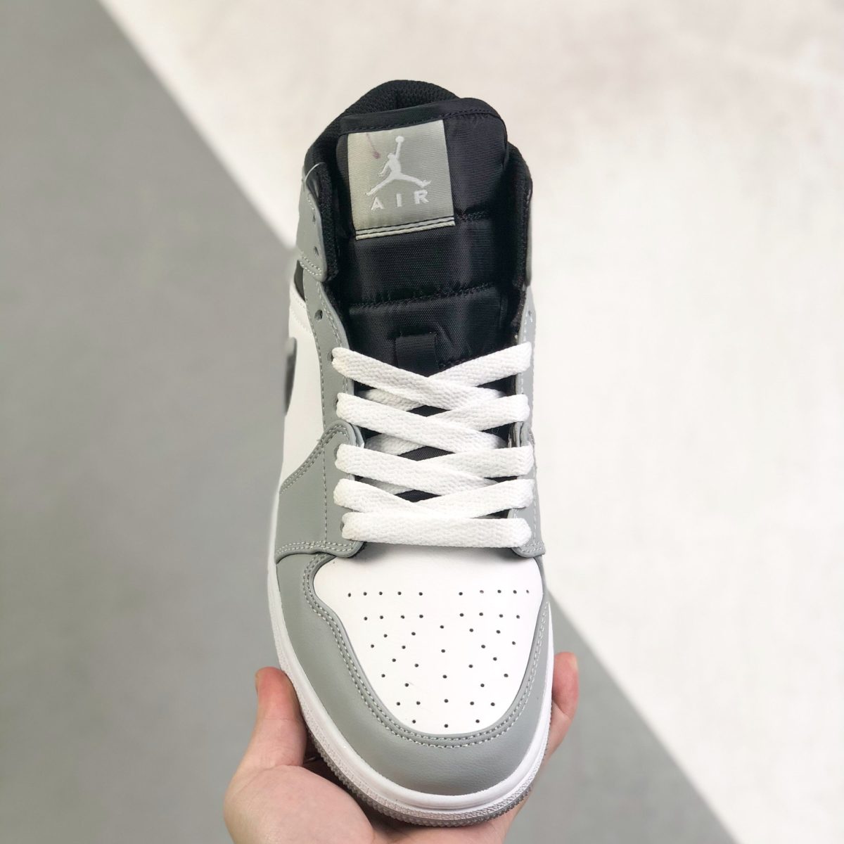 Nike Air Jordan 1 High Top Sneakers Shoes Gr. 36-46 - Image 2