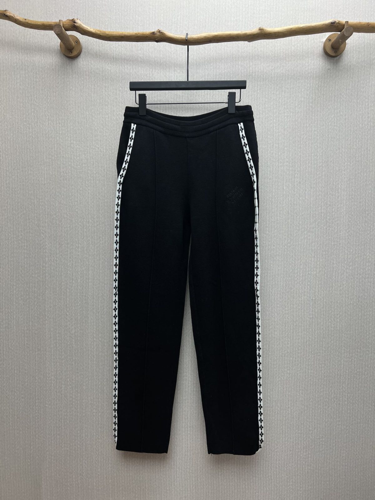 Louis Vuitton Unisex Pants Size S-XL - Image 1