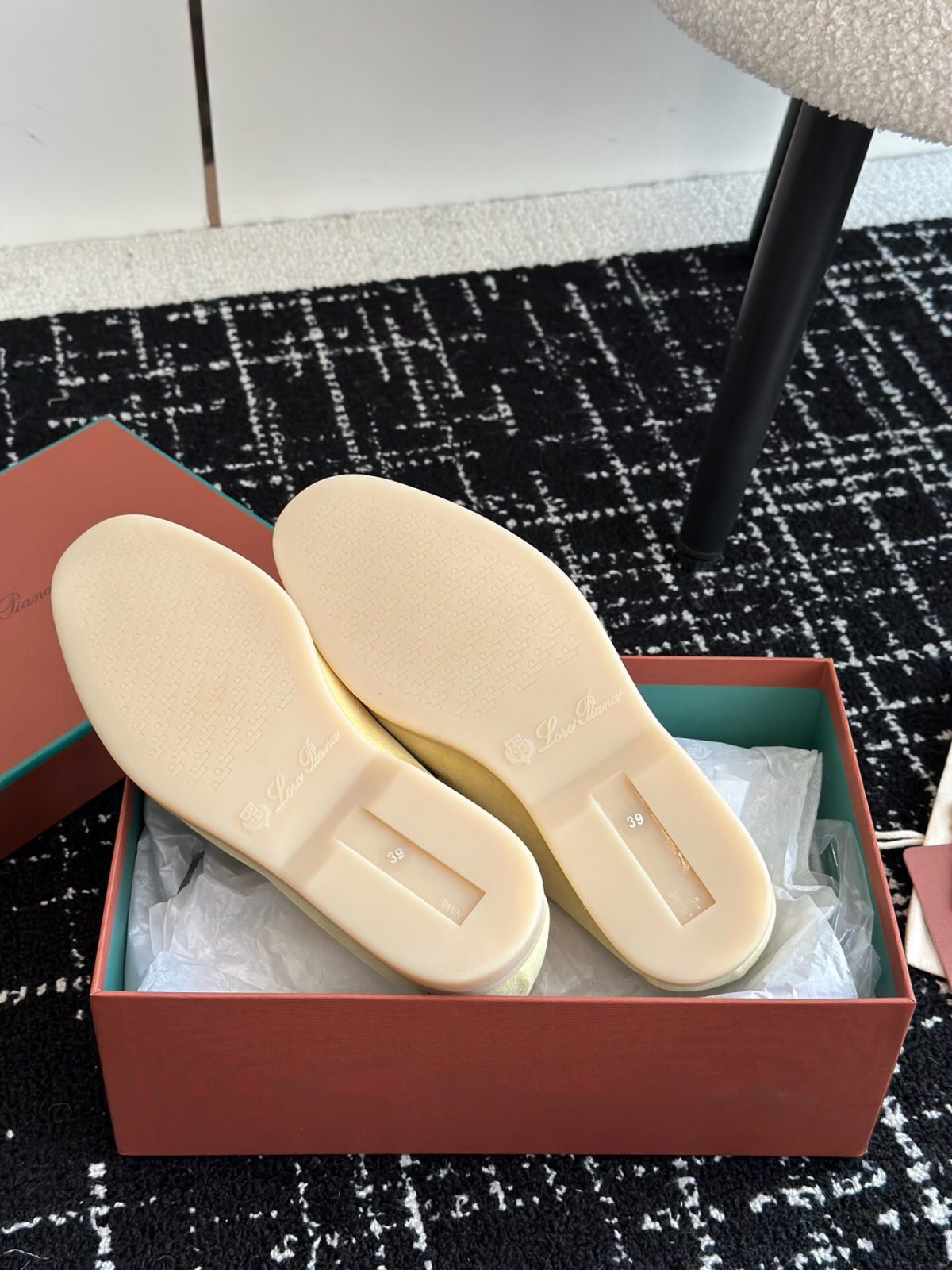 Loro Piana Unisex Loafers Size 36-45 - Image 9