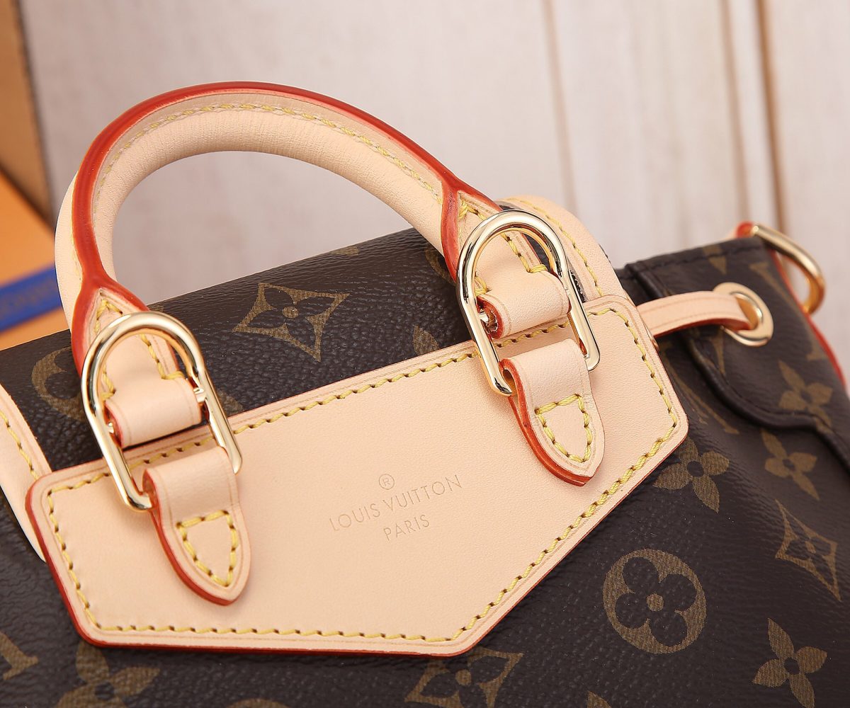 Louis Vuitton Excursion PM Backpack Bags 21*23*10cm - Image 8