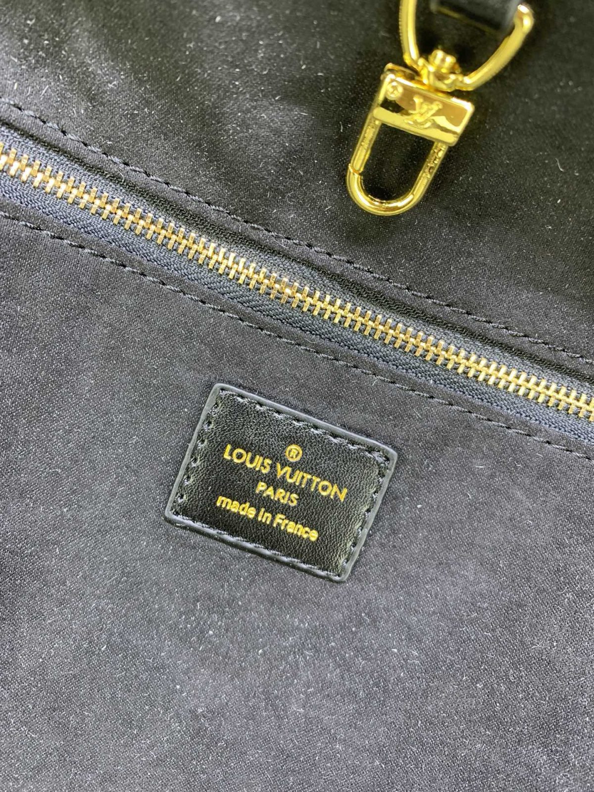 Louis Vuitton Shopping Bags 31*28*14cm - Image 8