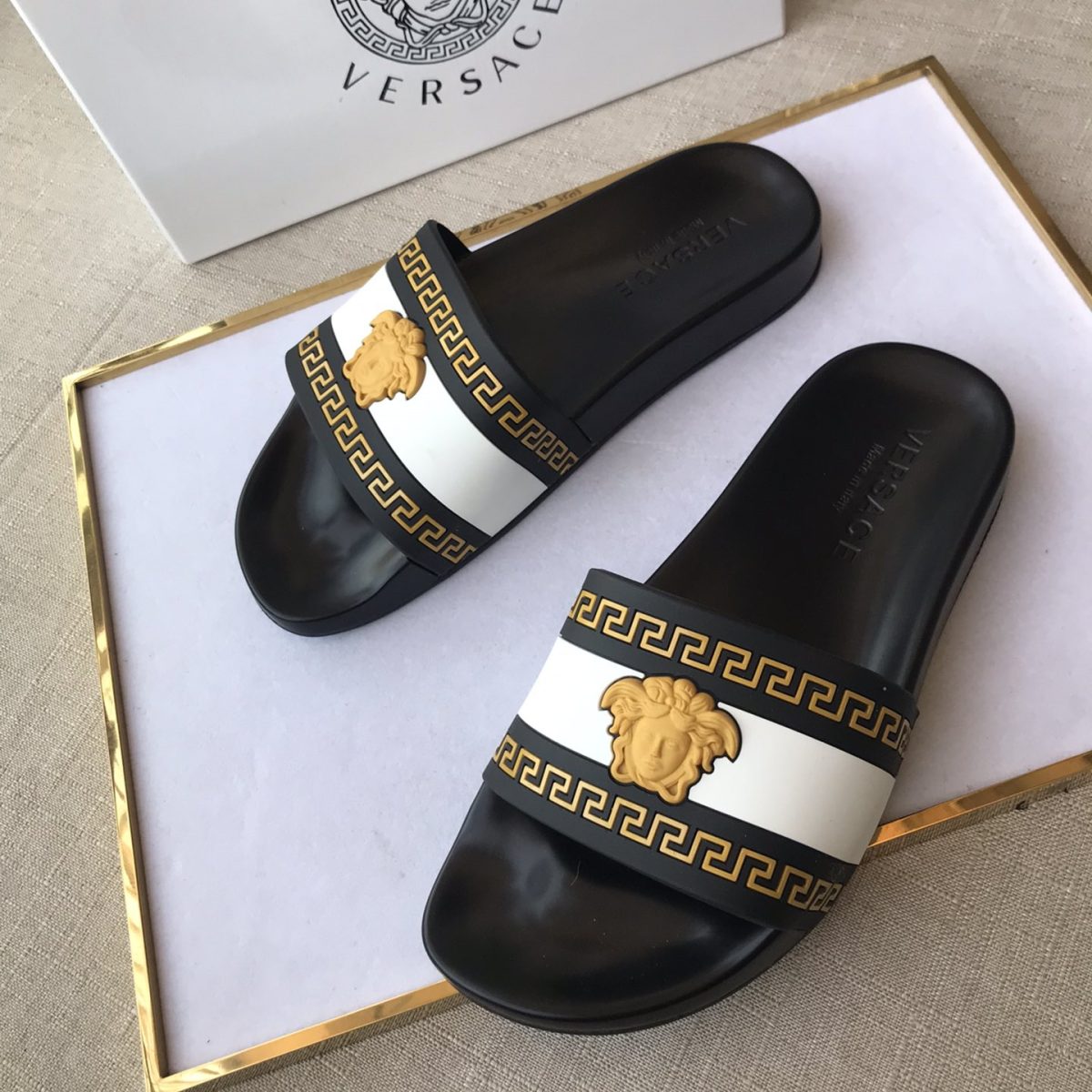 Versace Mens Women Sandals Gr. 36-46 - Image 3