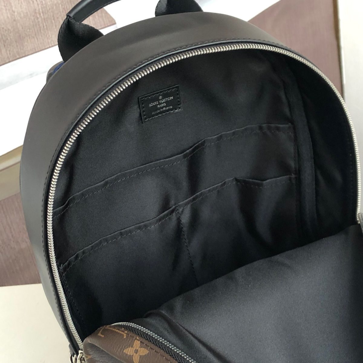 Louis Vuitton M45349 Josh Backpack For Men and Women Size 40*32*13cm - Image 10