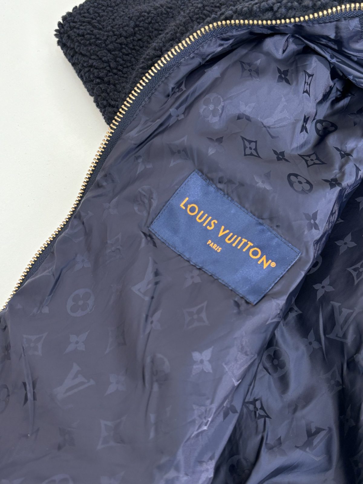 Louis Vuitton Unisex Jacket Size S-XL - Image 8