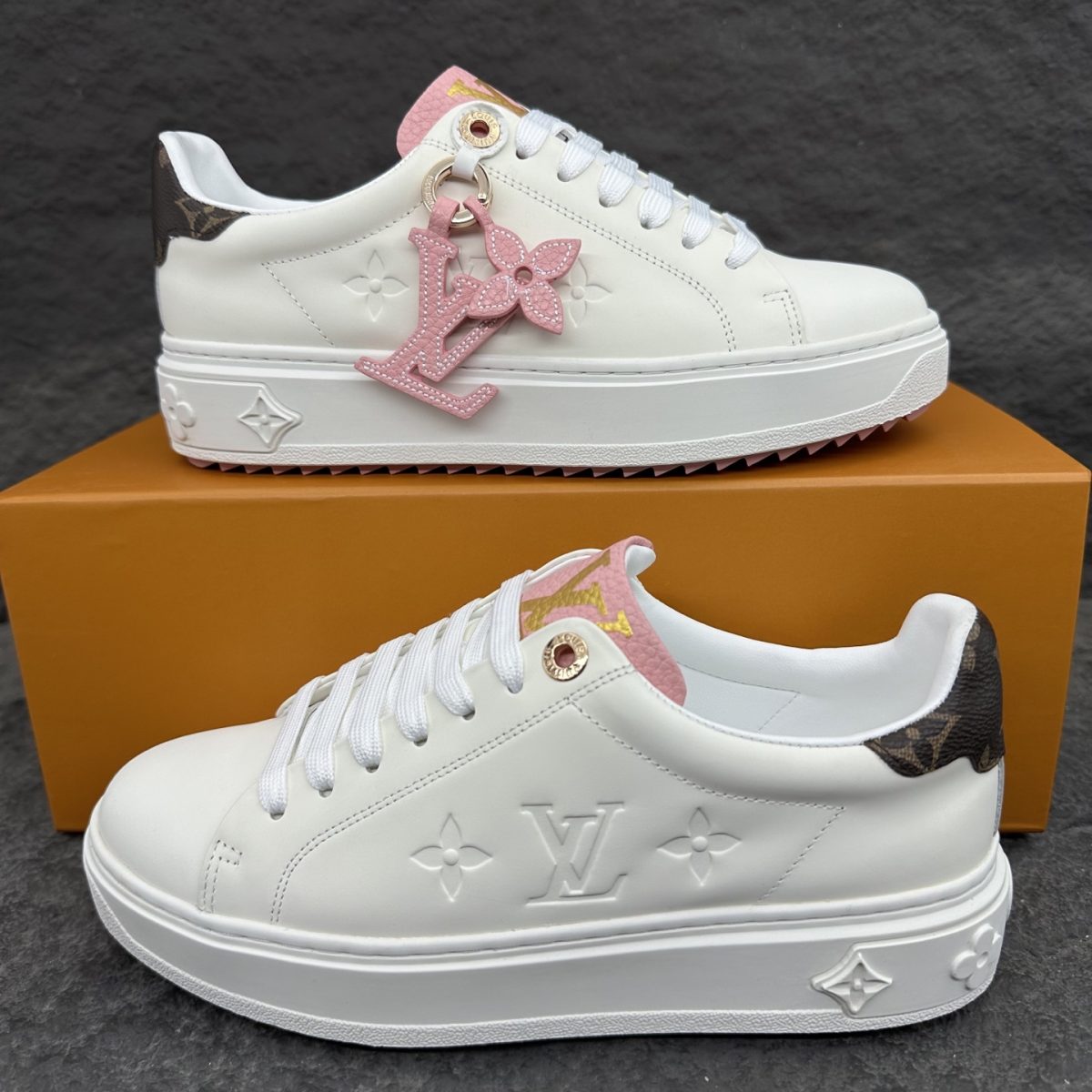 Louis Vuitton Time Out Sneaker Size 36-46 - Image 1
