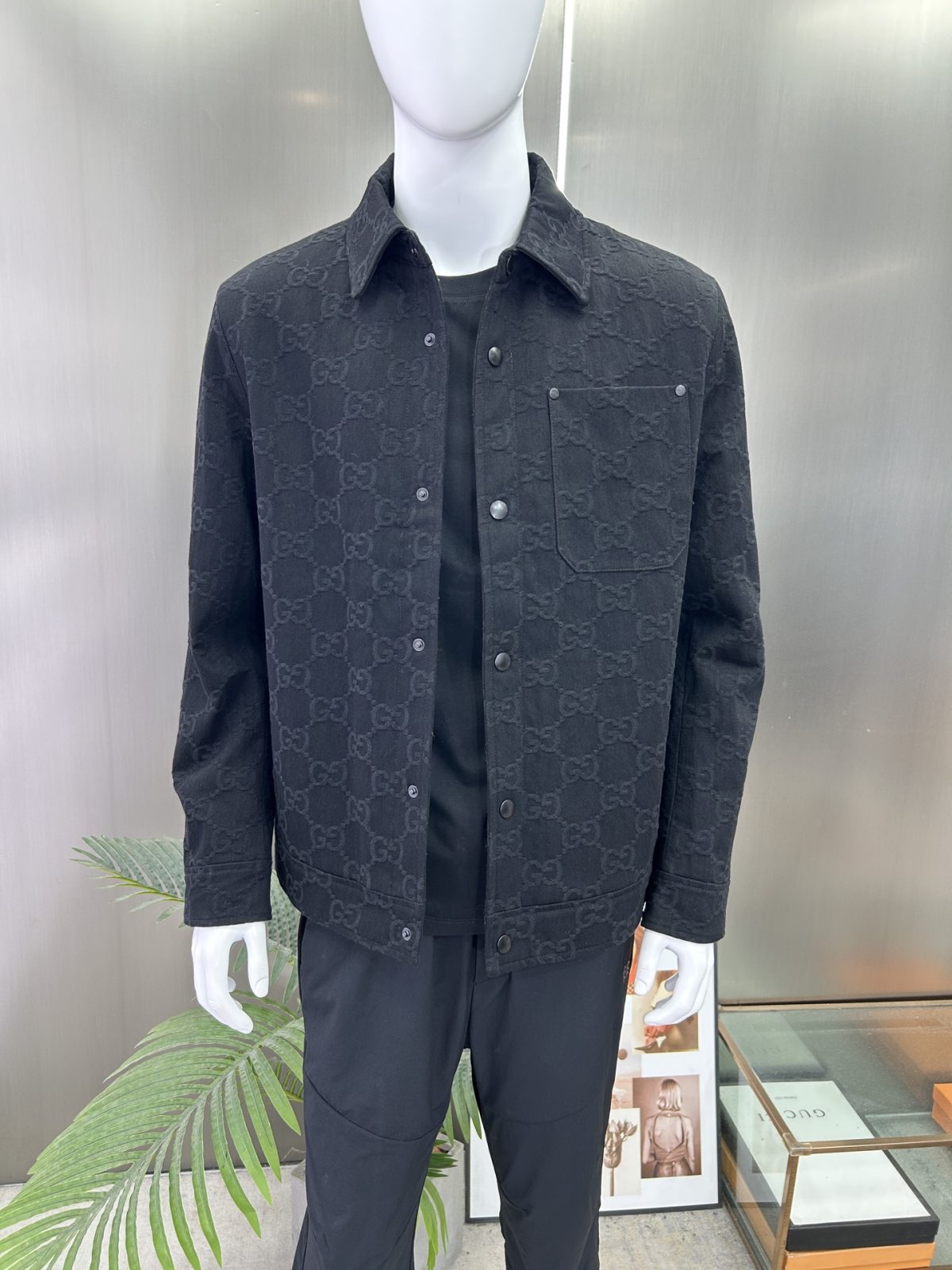 Gucci Unisex Jacket Size M-XXXL - Image 1