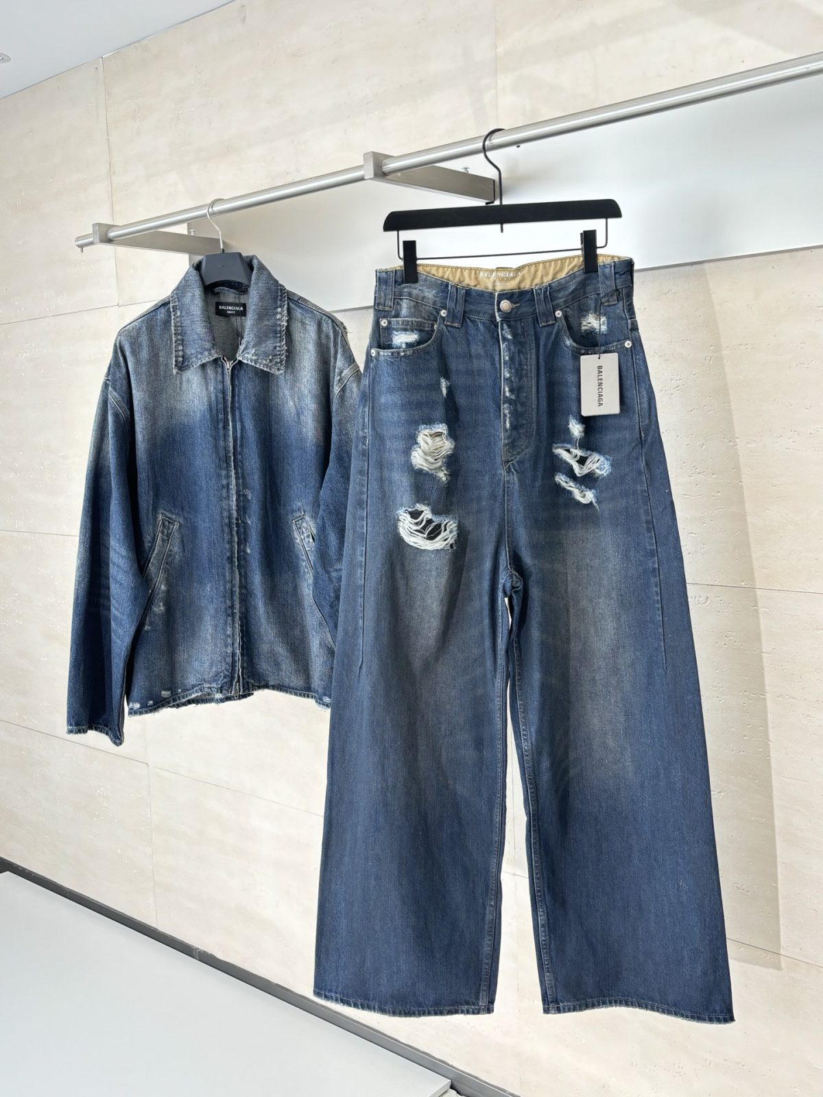 Balenciaga Unisex Jeans Size S-L - Image 2