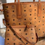 MCM Reversible Liz Shopper in Visetos Bags 37*31*25cm - Image 9