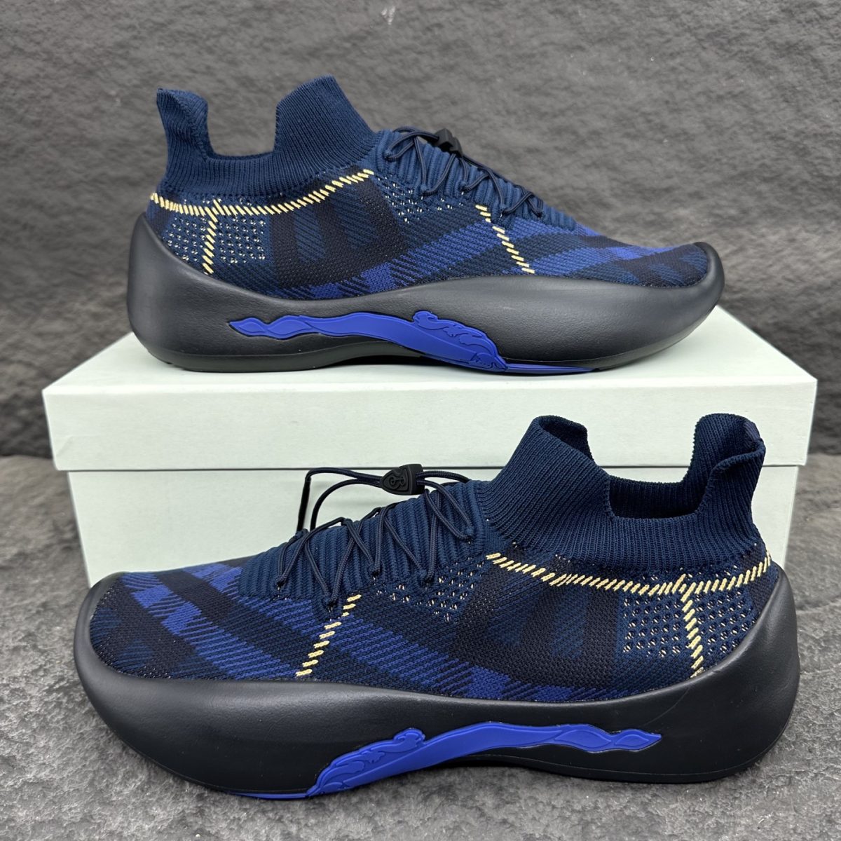 Burberry Neptune Men Sneaker Size 39-46 - Image 1