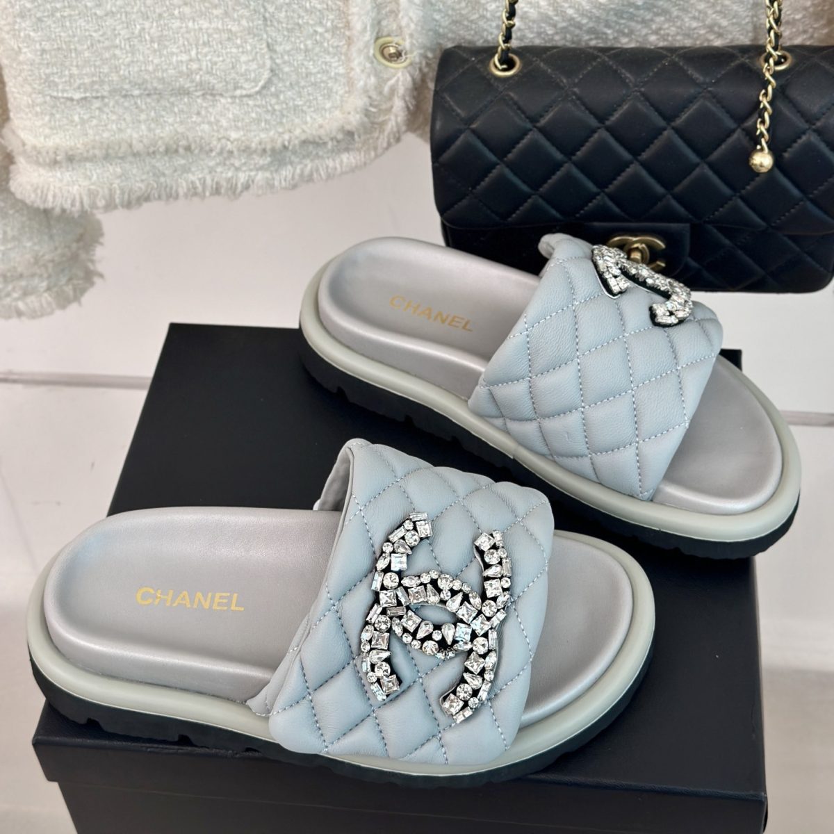 Chanel 2024 New Slippers Size 36-41 - Image 1