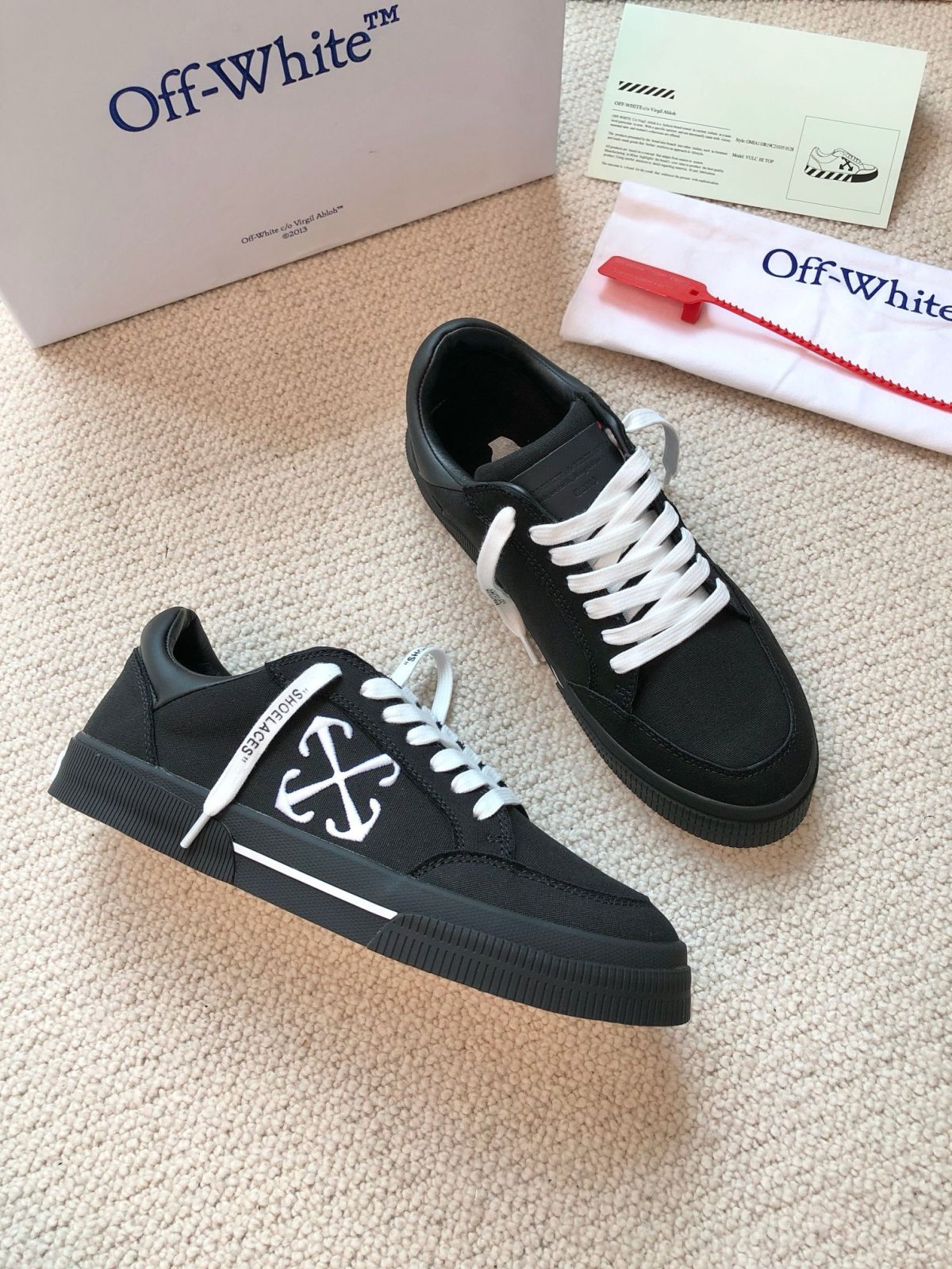 OFF White 2024ss New Low Vulcanized Sneaker Size 36-45 - Image 3