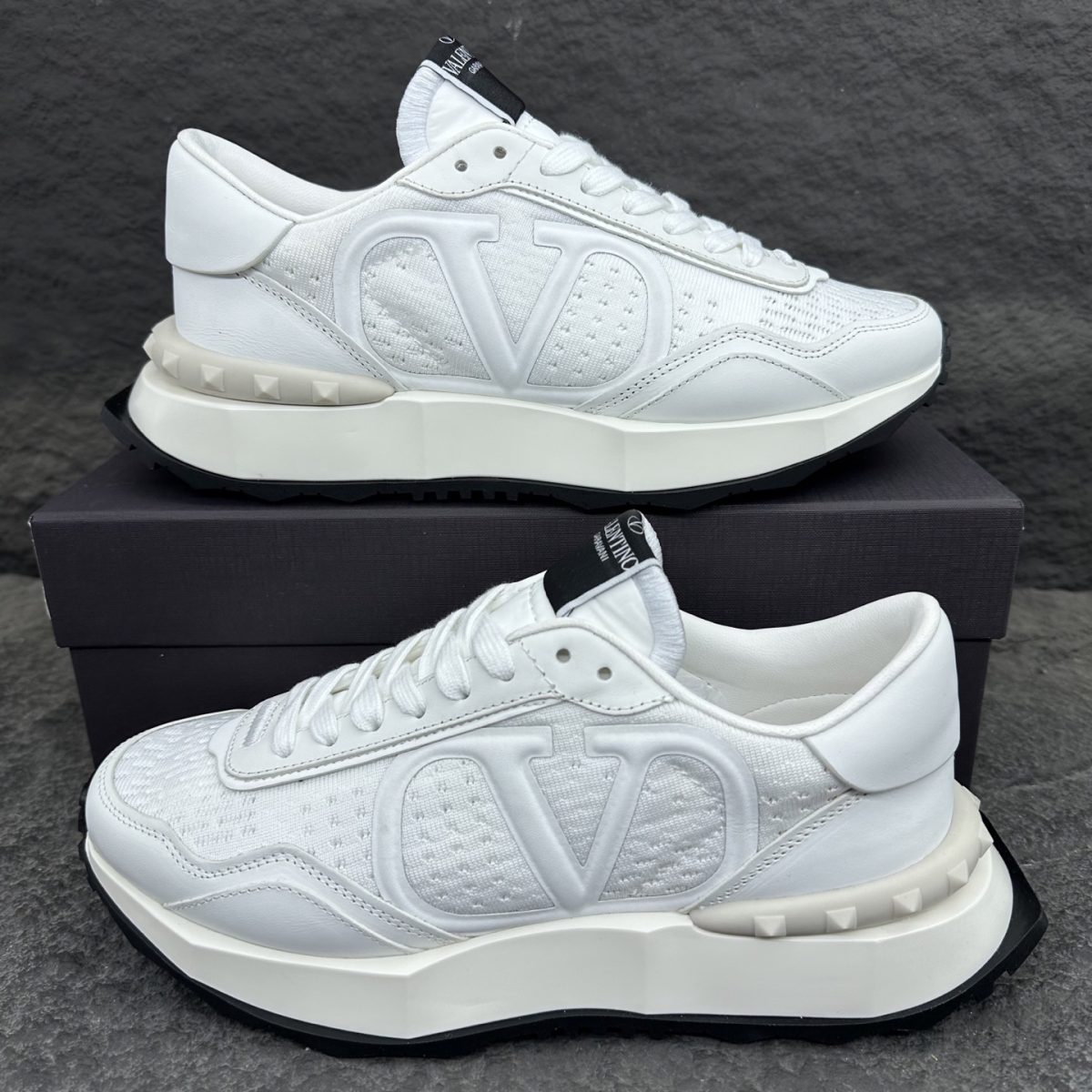 Valentino LACERUNNER Men Sneaker Size 40-46 - Image 1