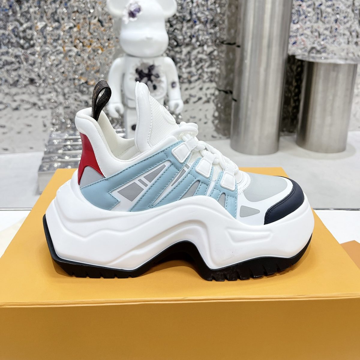 Louis Vuitton Cruise23 Archlight 2.0 Sneaker Size 36-41 - Image 1