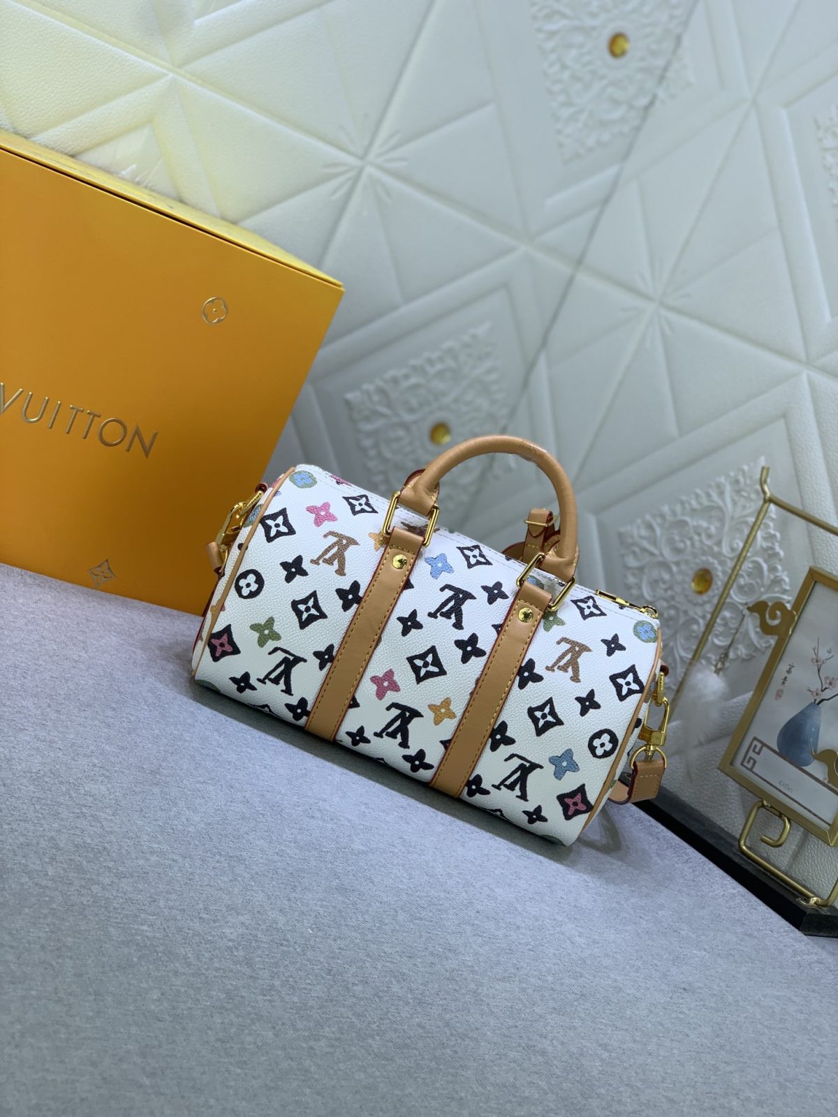 Louis Vuitton Monogram Eclipse Reverse Keepall 25 Travel Bags Size 25*15*11cm - Image 3