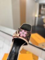 Louis Vuitton LV Archlight Pumps Size 36-41 - Image 6