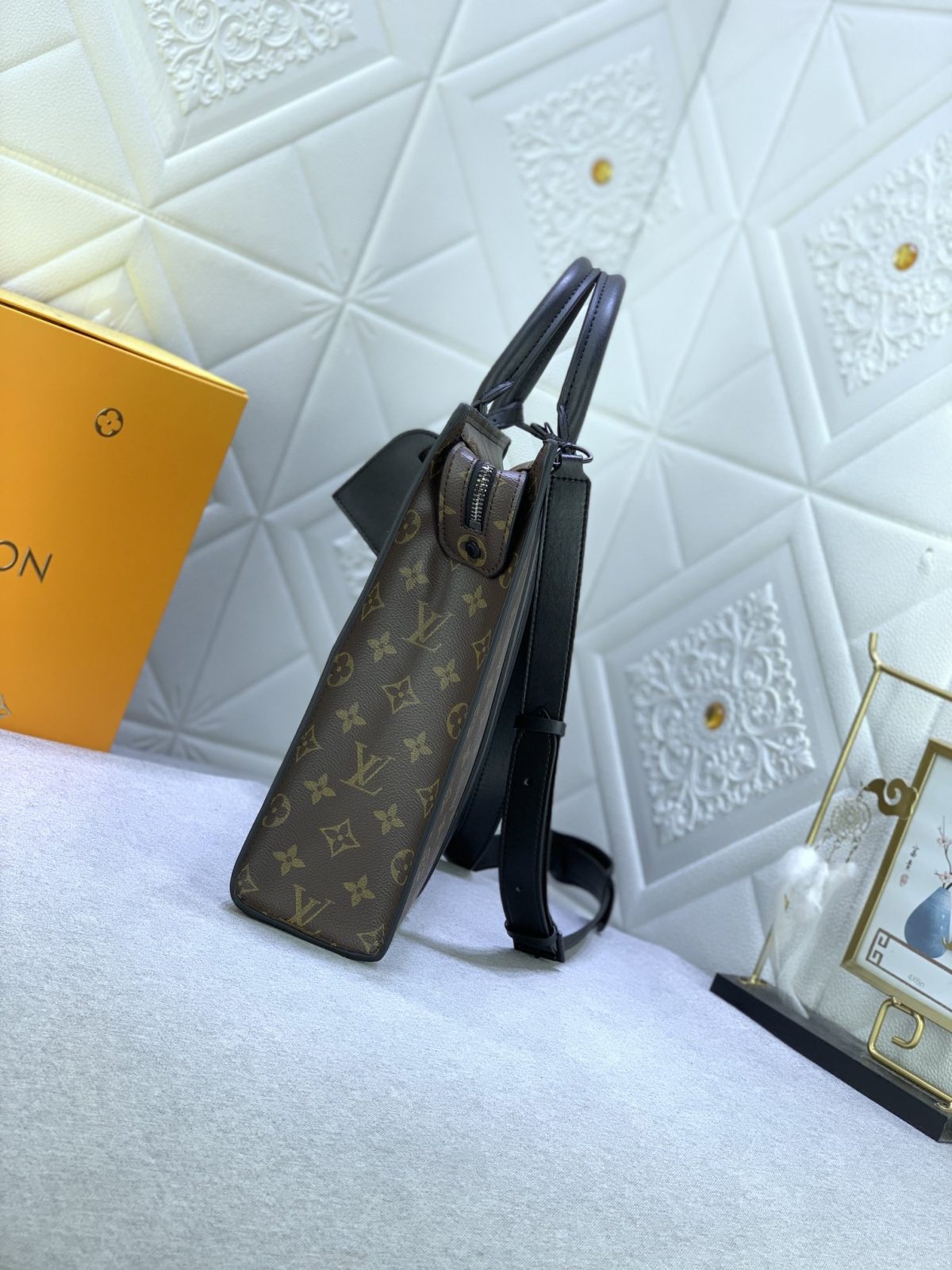 Louis Vuitton M45265 Sac Plat Horizontal Zippé Handbag Size 31*39*8cm - Image 4