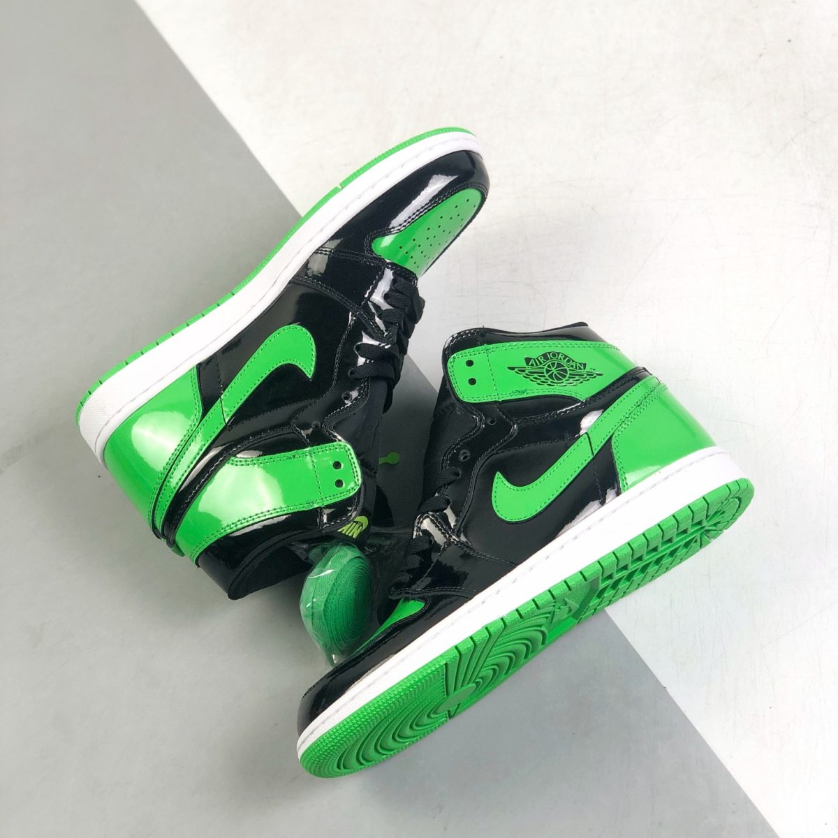 Nike Air Jordan 1 High Top Sneakers Shoes Gr. 36-46 - Image 5