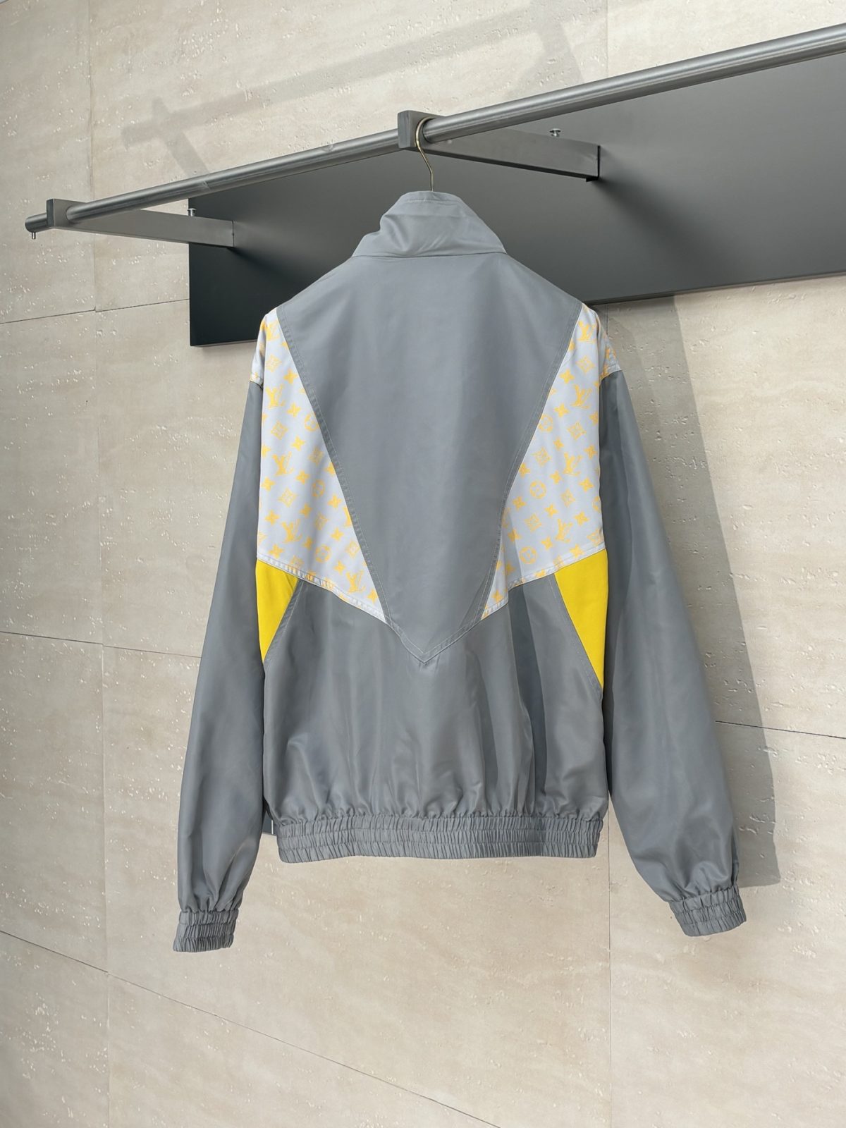 Louis Vuitton Unisex Jacket Size S-XL - Image 6