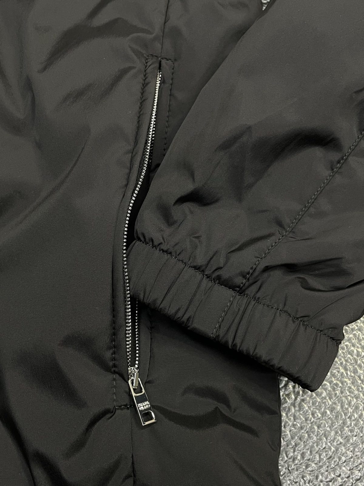 Prada Unisex Jacket Size 48-56 - Image 8