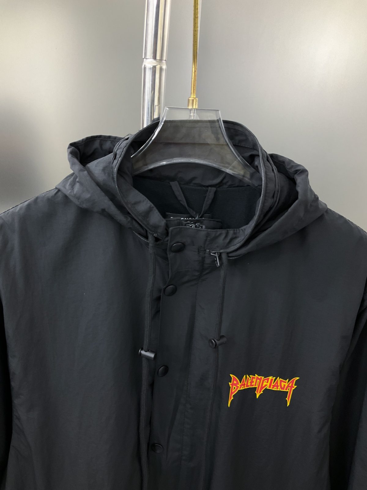 Balenciaga New Jacket Size S-XL - Image 5