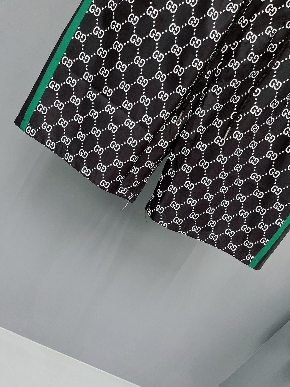 Gucci Beach Pants Size M-XXXL - Image 7