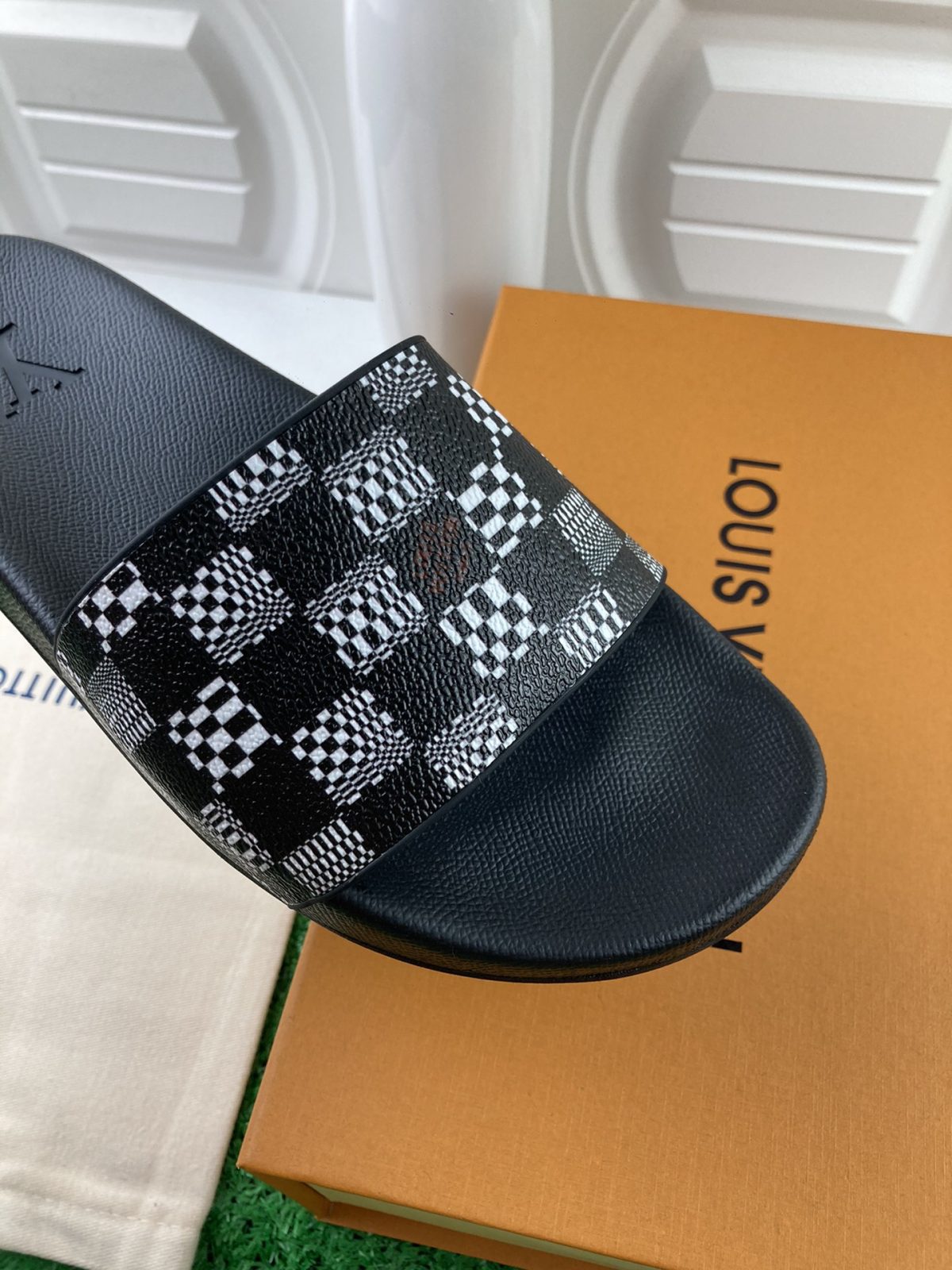 Louis Vuitton 2024ss Candy Series Slippers Size 36-45 - Image 7