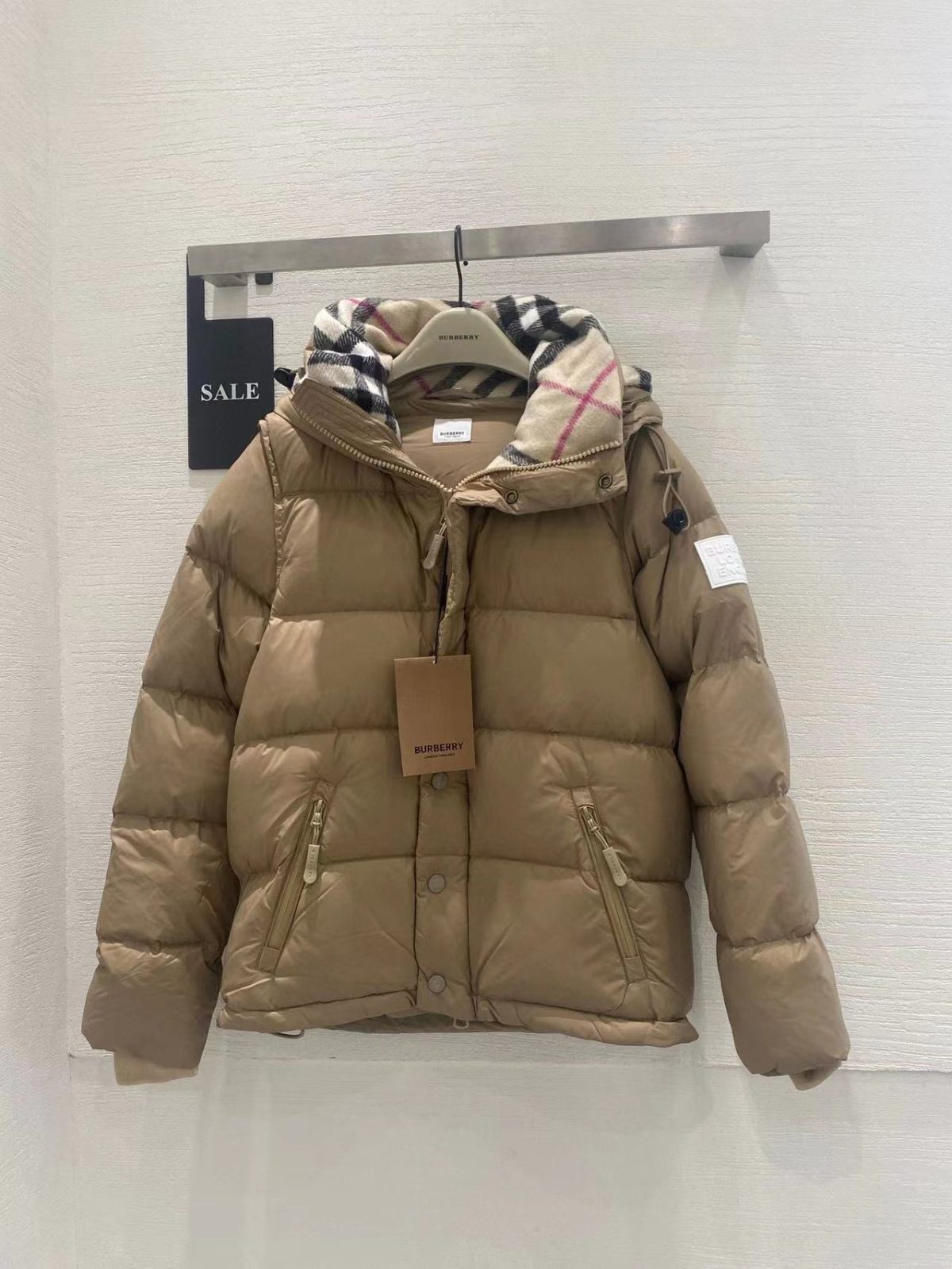 Burberry Winter Down Jacket Size S-2XL - Image 1