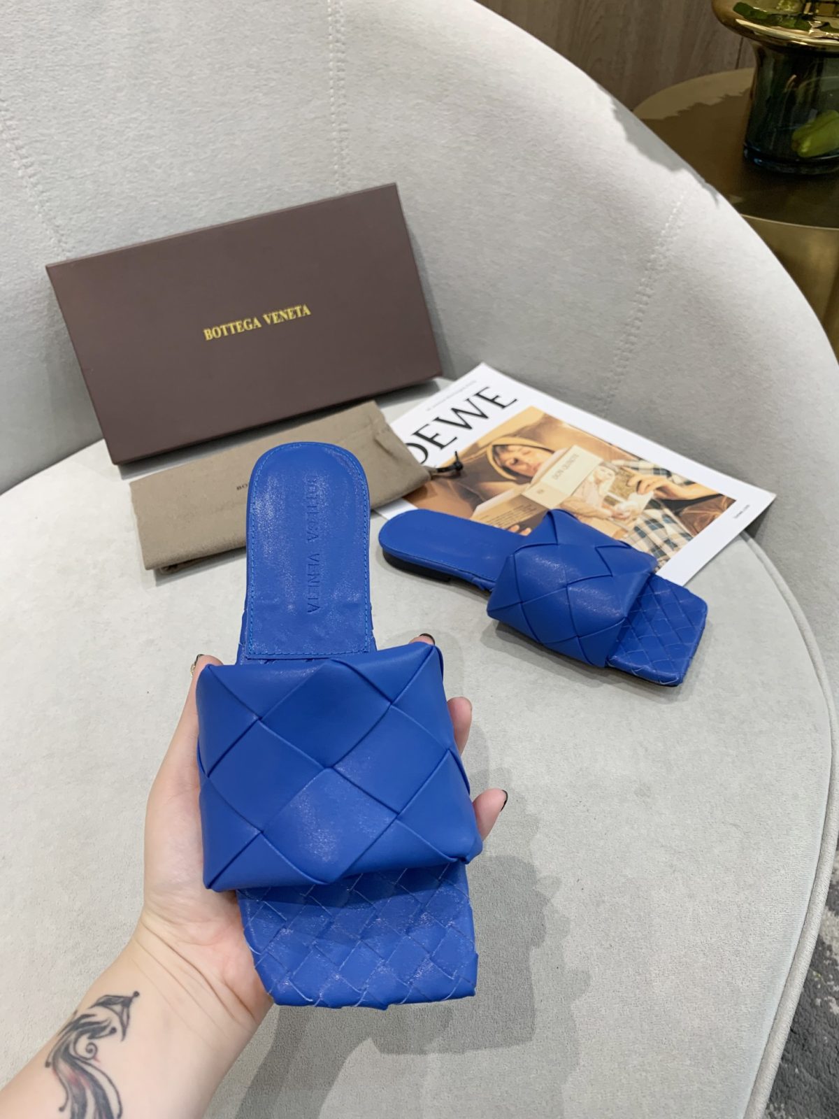 Bottega Veneta Women Sandals Gr. 35-42 - Image 6