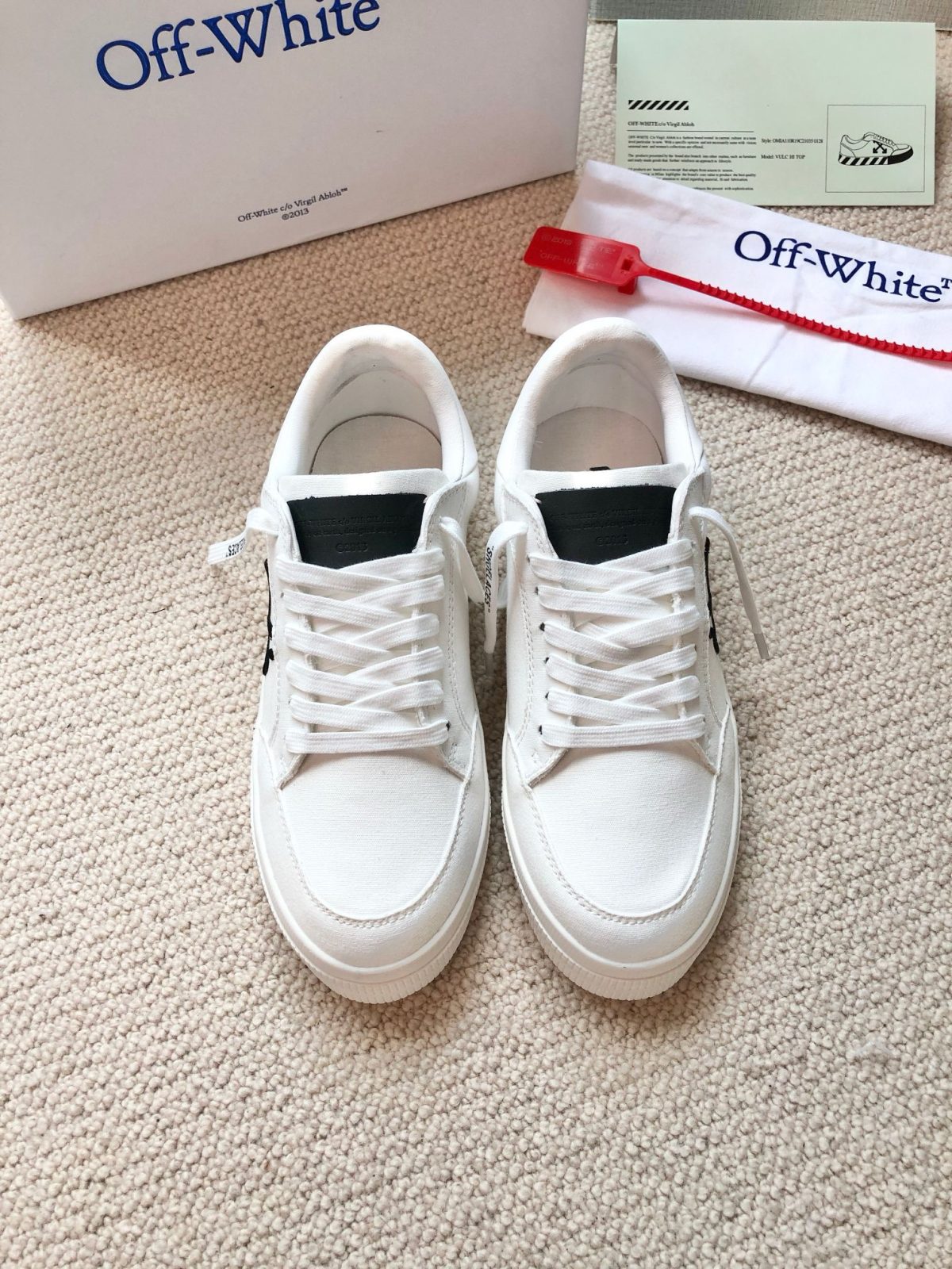 OFF White 2024ss New Low Vulcanized Sneaker Size 36-45 - Image 6