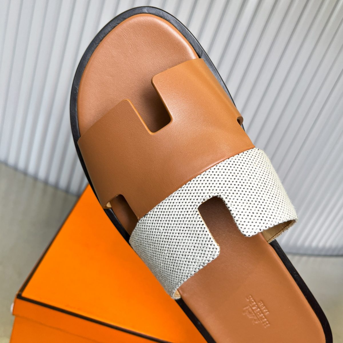 Hermes lzmir Sandals Size 40-45 - Image 7