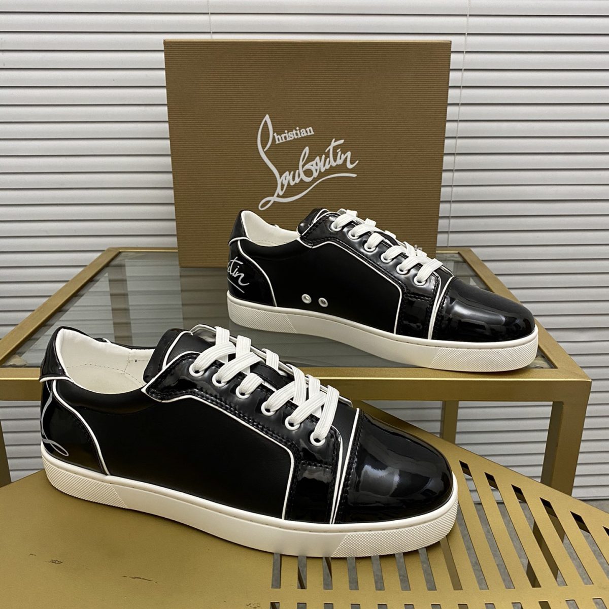 Christian Louboutin Sneaker Size 36-46 - Image 1