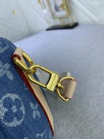 Louis Vuitton Monogram Eclipse Reverse Keepall 25 Travel Bags Size 25*15*11cm - Image 7
