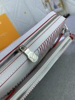 Louis Vuitton Monogram Eclipse Reverse Shoulder Bags Size 25*18.5*7cm - Image 7