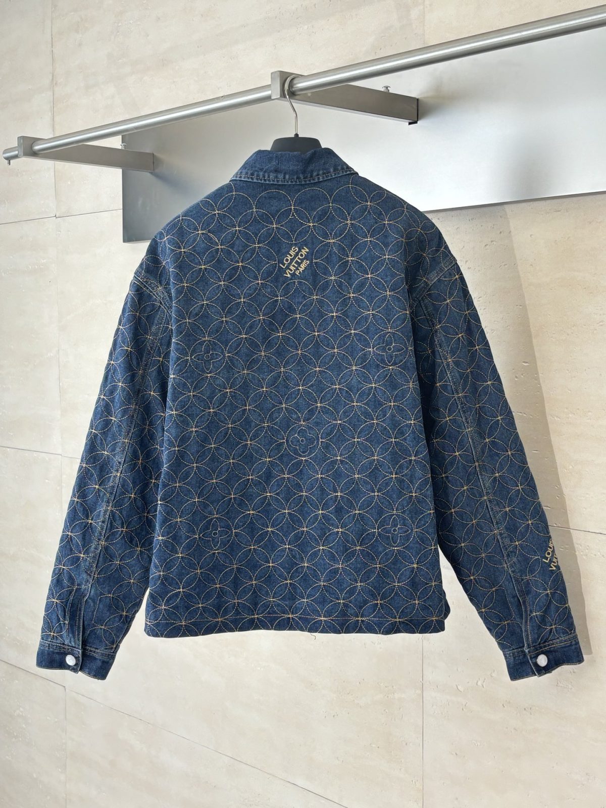 Louis Vuitton Unisex Jacket Size S-XL - Image 4