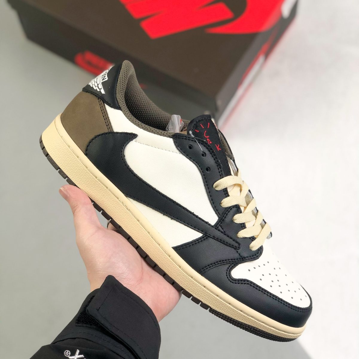 Nike Air Jordan 1 x Travis Scott Low Top Sneaker Shoes Gr. 36-46 - Image 1