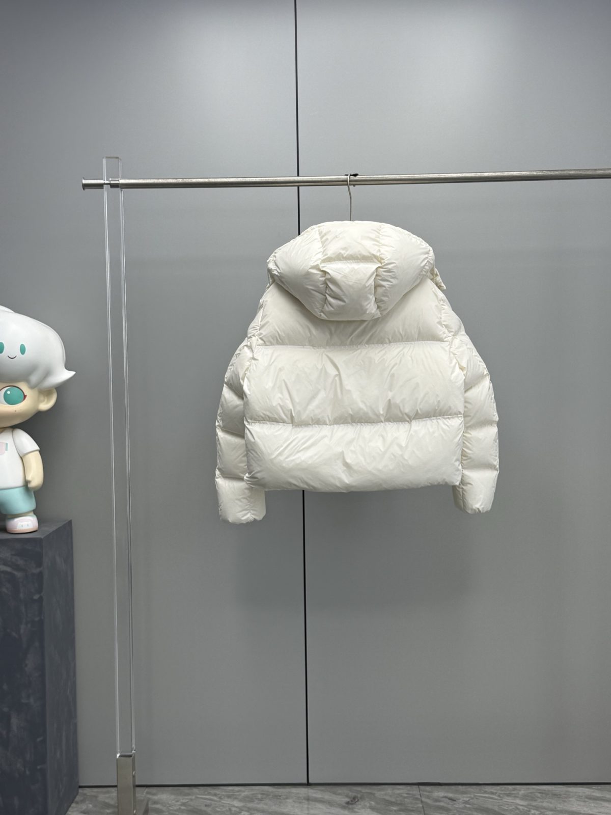 Moncler 25ss Erea Women Down Jacket Size S-L - Image 9