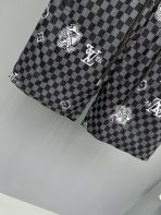 Louis Vuitton Beach Pants Size M-XXXL - Image 7
