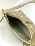 Louis Vuitton M46672 CarryAll Women Bags Size 29*24*12cm - Image 8